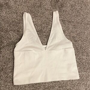 PacSun White Ribbed V-Neck Crop Top